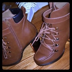 Booties Metallic Heel